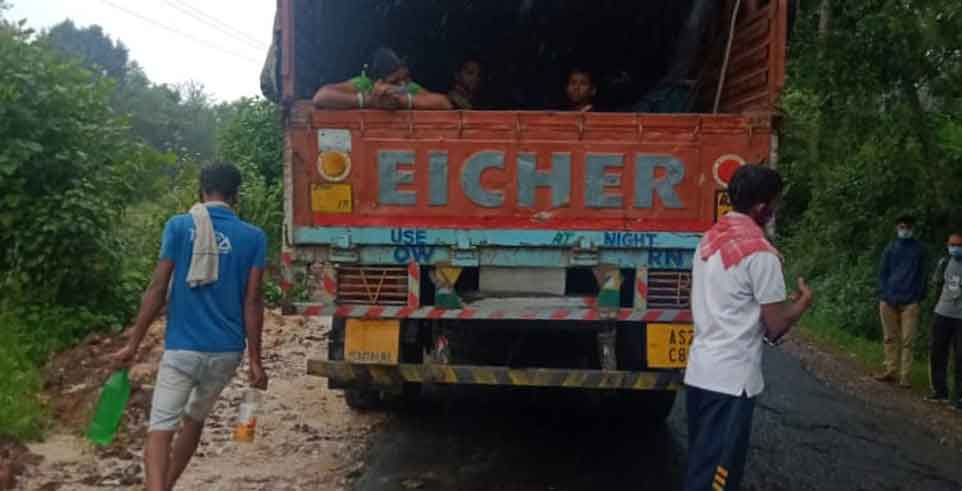 Ksoh Ka Hyc Yaka Truck Wa Wan Na Bihar Wyrta